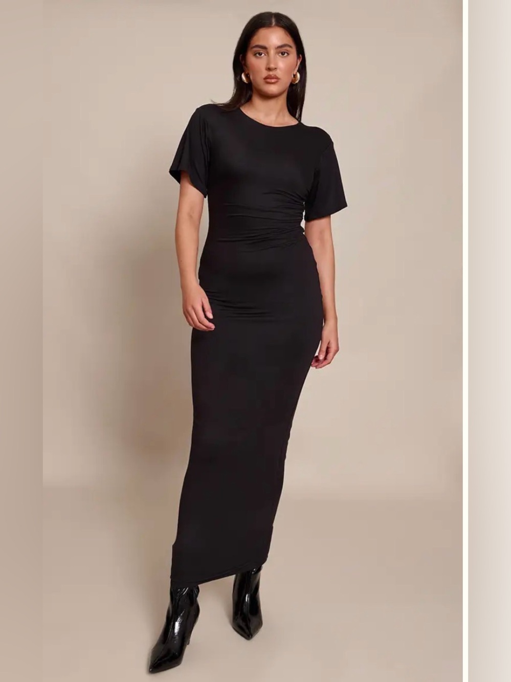 PrettyLittleThing Black Short Sleeve Ruched Maxi Dress